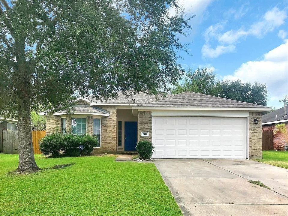 1st image of 5114 Chase Wood Dr