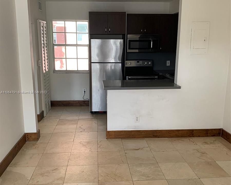 1st image of 541 NE 62nd St APT 11