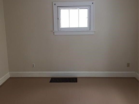 5th image of 490 E Archwood Ave