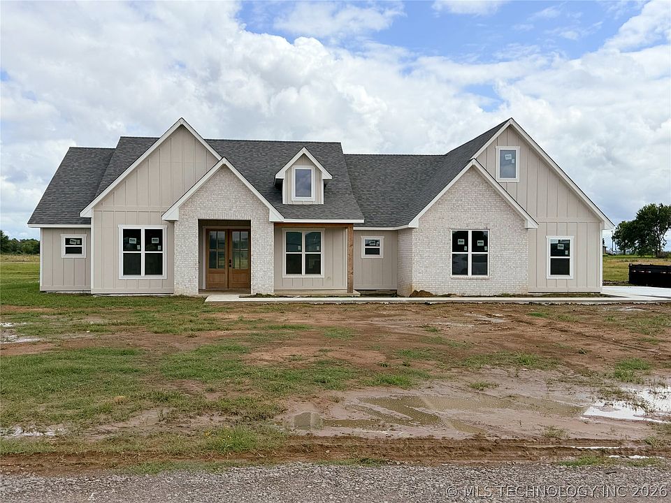1st image of 1315 E Gunner Ln