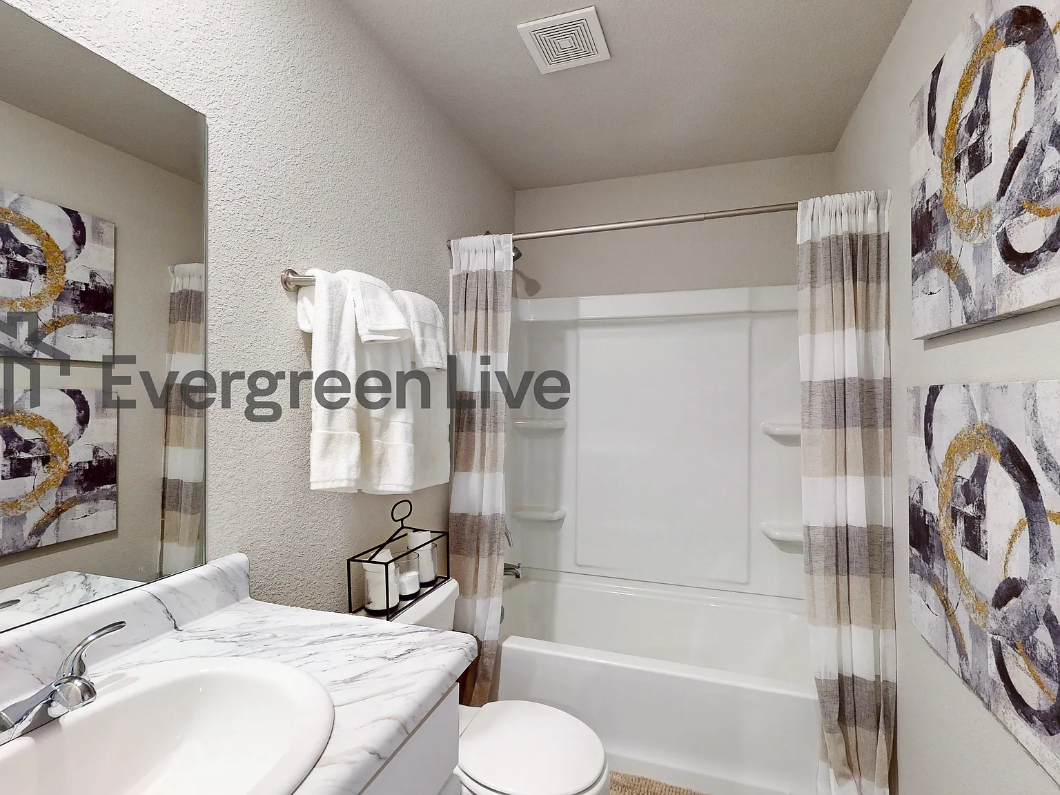 3 bed, 2.0 bath, 1523 sqft, $1,545 — Photo 3