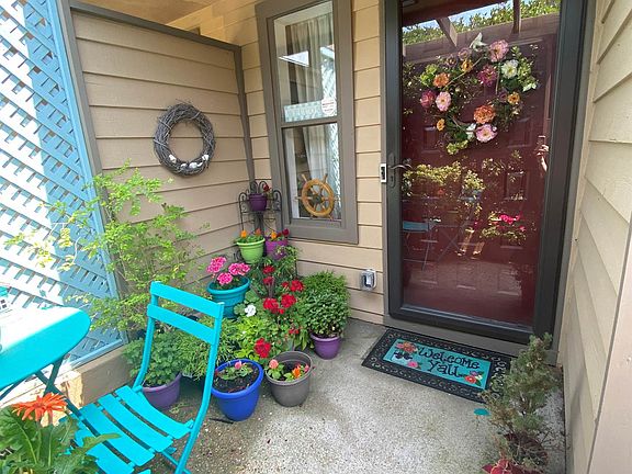 4th image of 2218 Hermit Thrush Ln