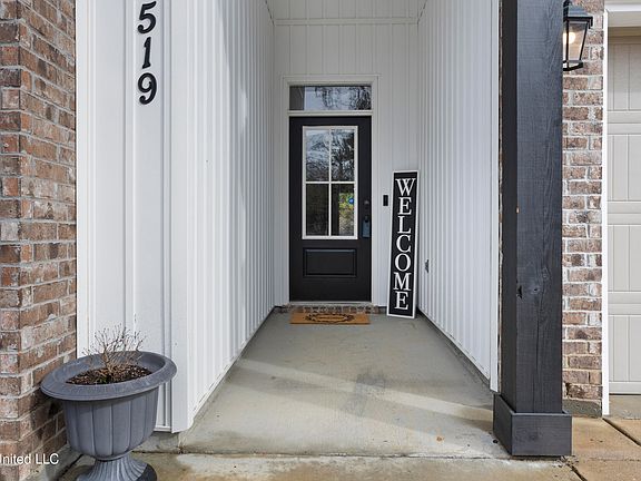4th image of 16519 Millsaps Ave