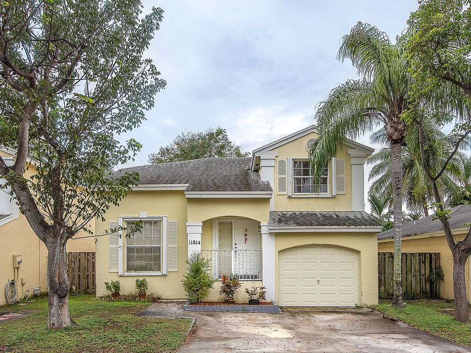 1st image of 11814 SW 102nd St