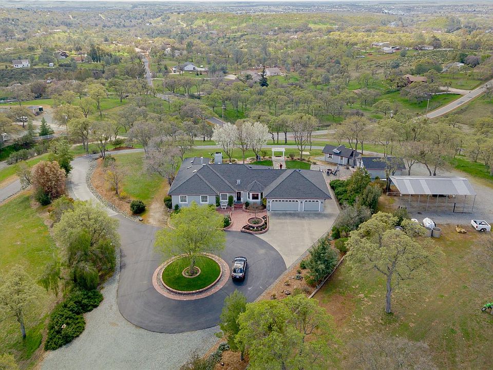 2nd image of 6050 Bergsma Ln