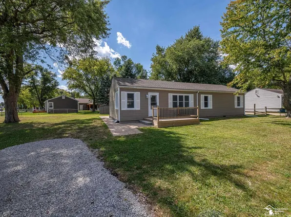 3495 Vermont Ct, Monroe, MI 48161