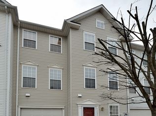 13483 Stanton Pl, Herndon, VA 20171