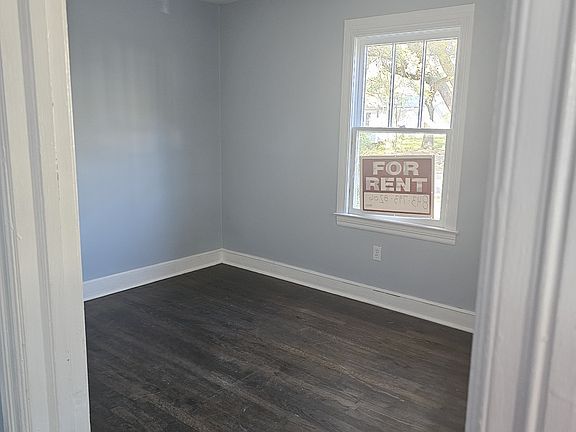 3rd image of 5729 Rickett Ave