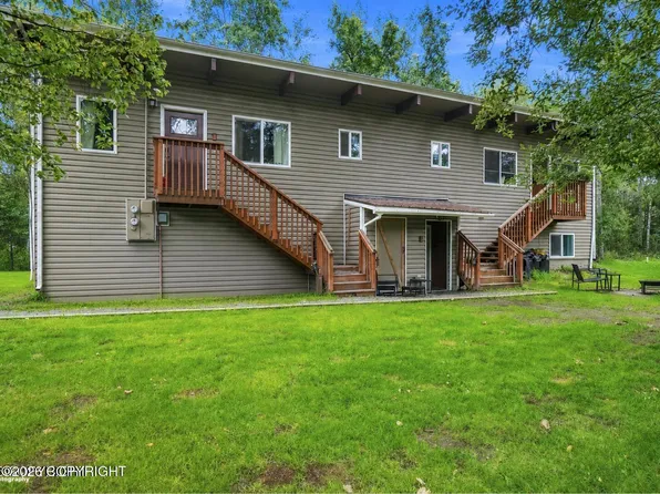 21726 N Birchwood Loop Rd, Chugiak, AK 99567