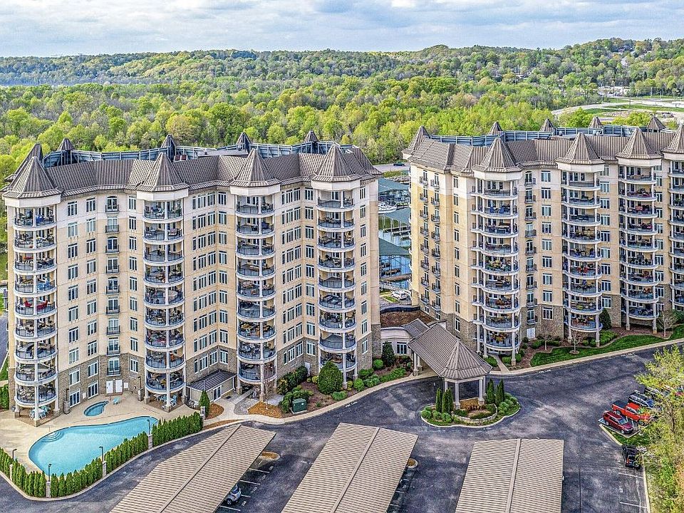 1st image of 400 Warioto Way APT 711