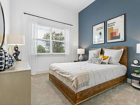 The Henry Apartments