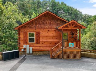 2184 Bear Haven Way, Sevierville, TN 37862