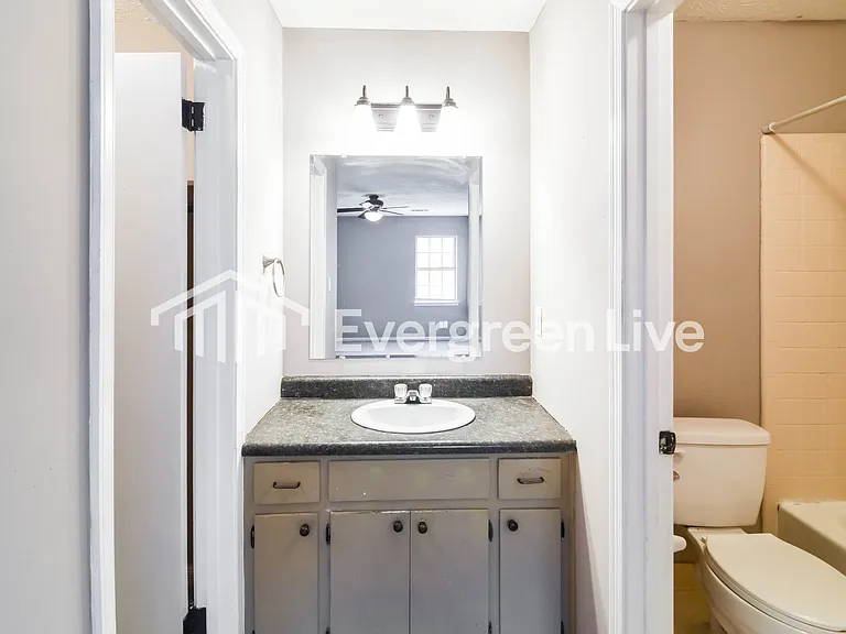 1425 Pampas Pl — Photo 9