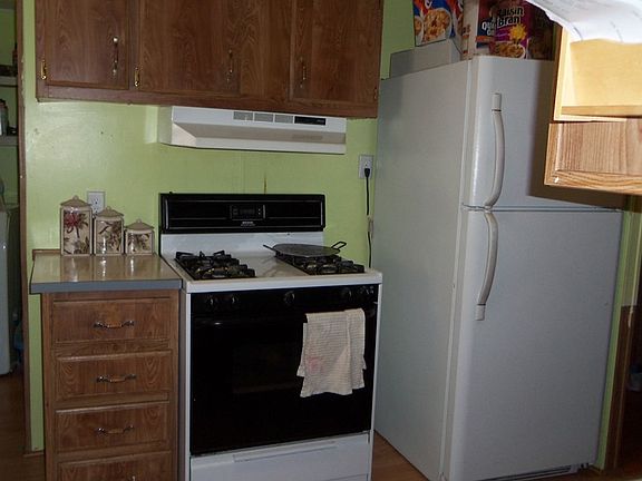 3rd image of 750 E Stillwater Ave