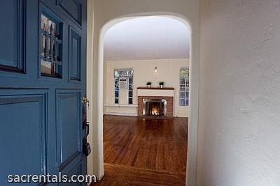 2nd image of 5105 San Francisco Blvd