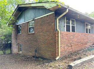 3606 Sullivan Dr, Douglasville, GA