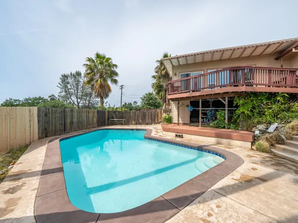 2365 Skyline Dr, Redding, CA 96001