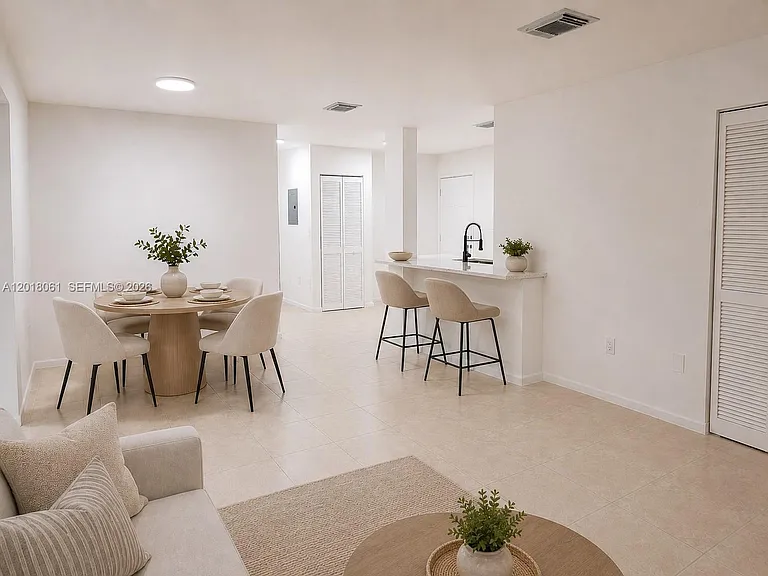 15721 SW 137th Ave #202 — Photo 7