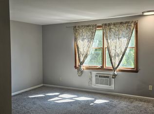365 2nd St APT 4, Youngstown, NY 14174