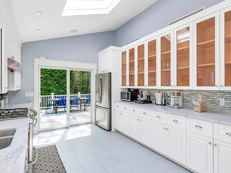 27 Hildreth Pl — Photo 15