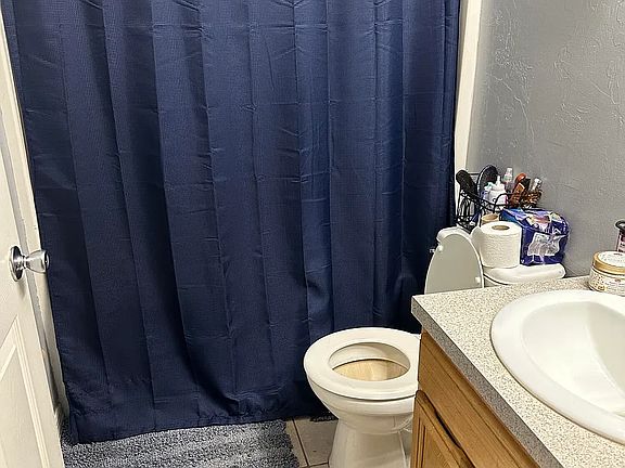 3rd image of 8005 Coyle St #8005