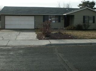 1696 S Wallace St, Moses Lake, WA 98837