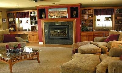 5th image of 2165 Rosewood Dr