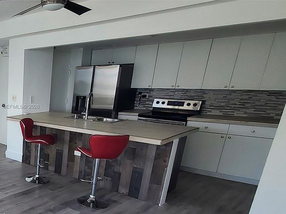 4th image of 7545 E Treasure Dr APT 9H