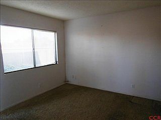 4th image of 592 Vineland Dr