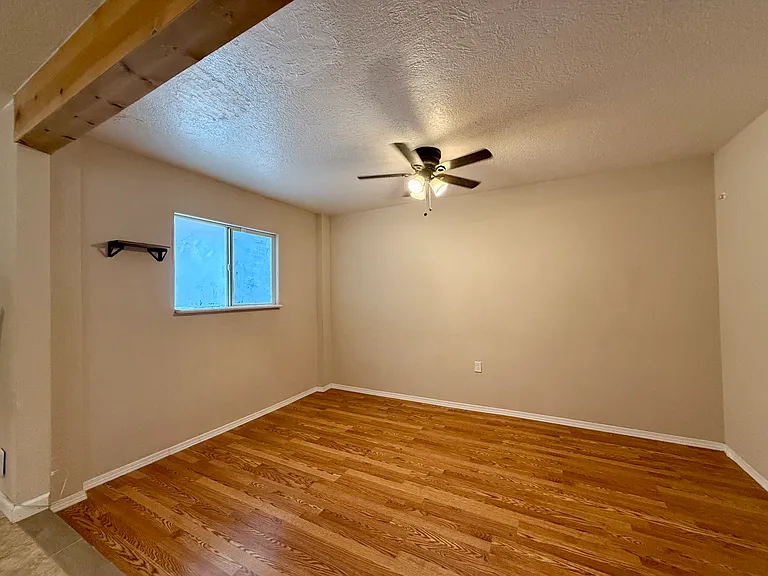 10413 Mountain Rd NE — Photo 6
