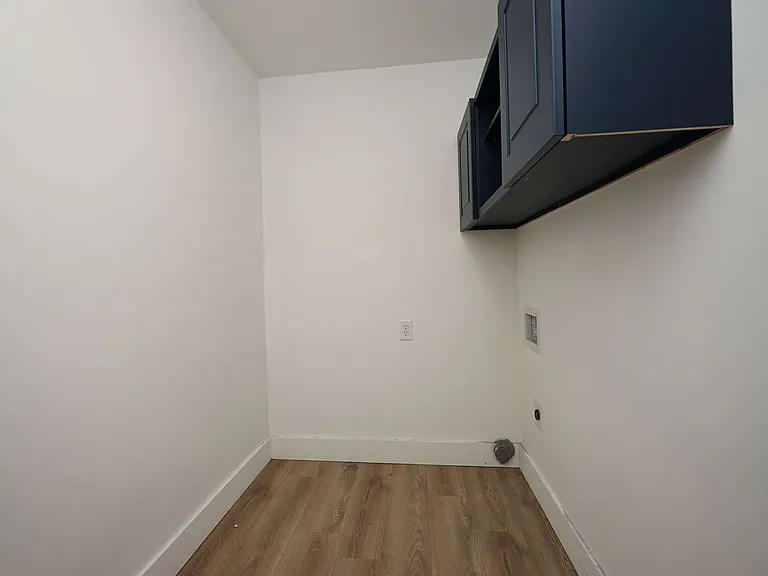 2419 Rocky Shores Dr — Photo 37
