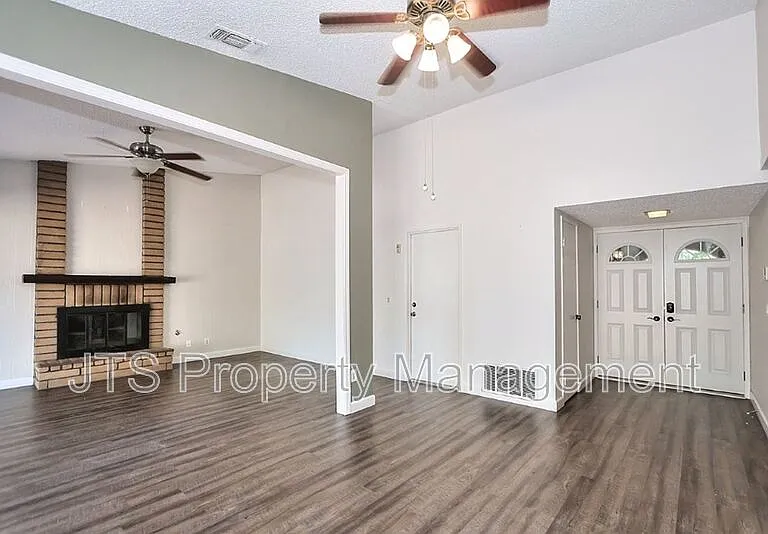 5748 Muldrow Rd — Photo 11