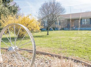 270 Tanglewood Rd, Shepherdsville, KY 40165