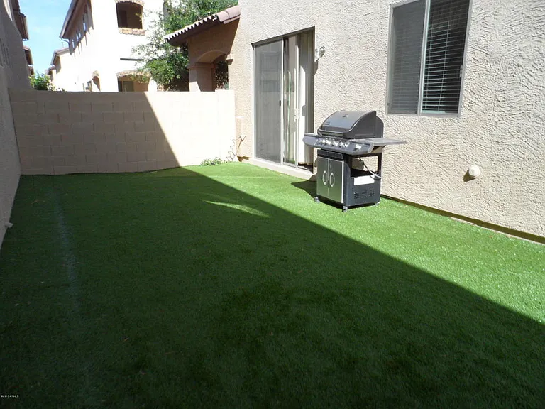 9184 W Meadow Dr — Photo 6