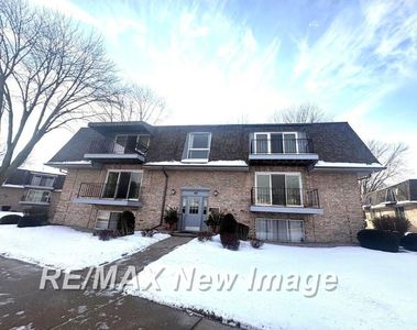 102 Provincial Ct, Saginaw, MI, 48638