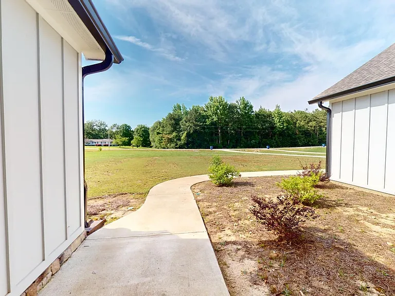 285 Lee Road 852 — Photo 37