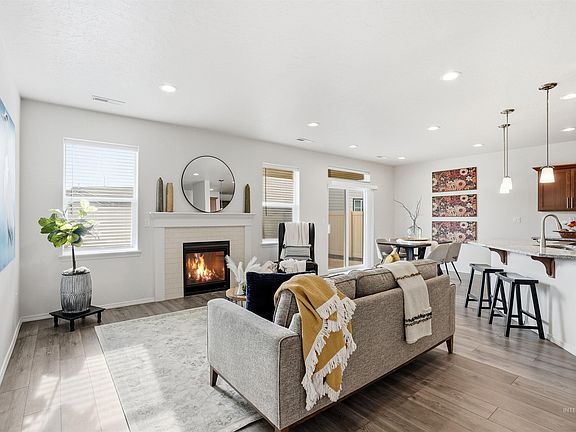 3rd image of 12583 S Farrara Way