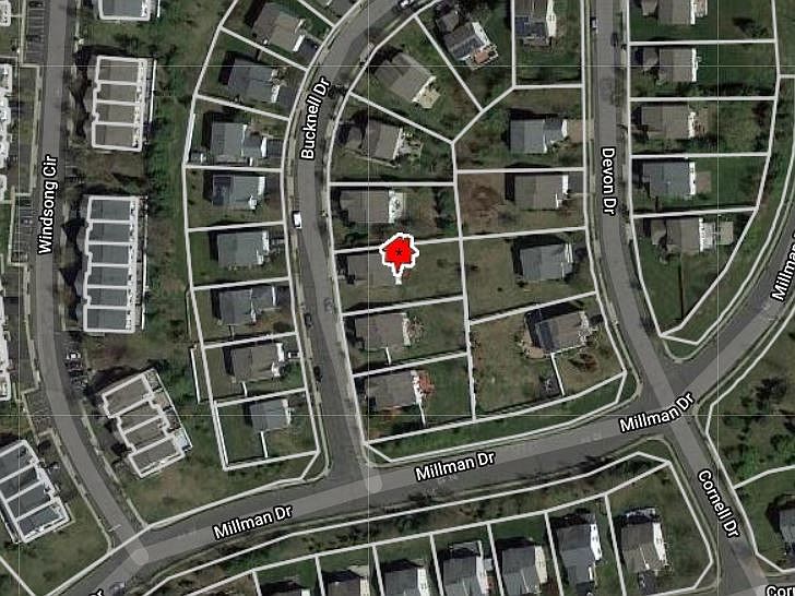 2nd image of 5 Bucknell Dr