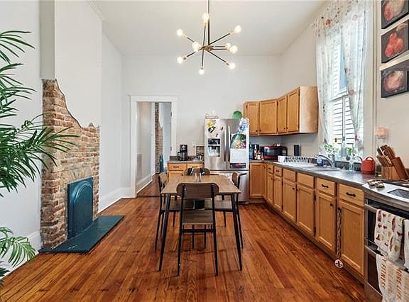 4th image of 1715 Rousselin Dr #1715