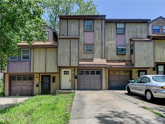 4th image of 2911 Eaton St