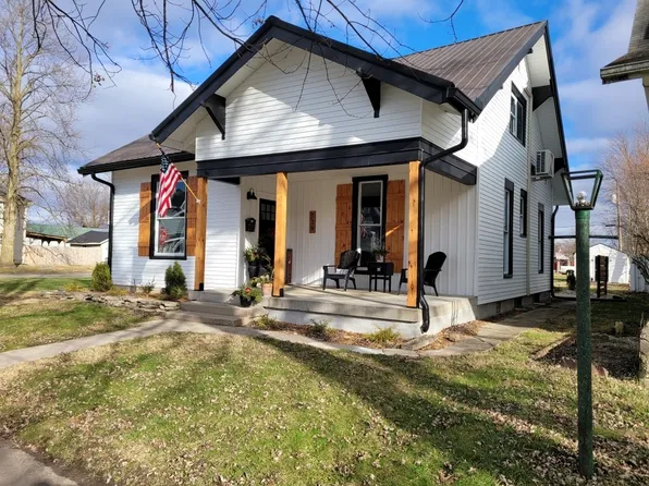 728 N Morgan St, Rushville, IN 46173