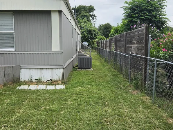 1545 Swan Ct, Pelican Bay, TX 76020