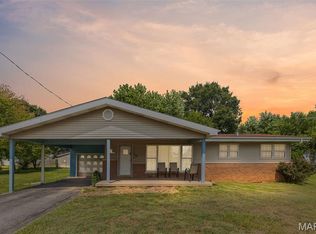 1407 Main St, South Roxana, IL 62087