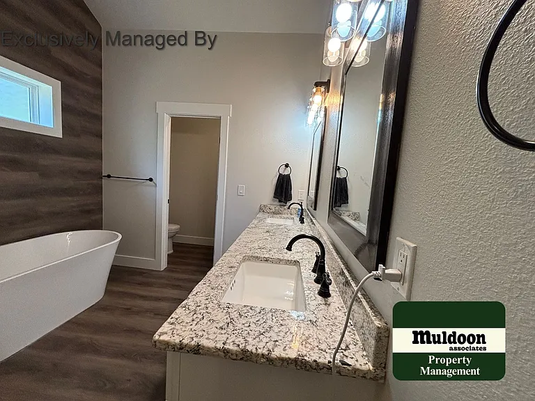 294 Southpark Rd — Photo 21