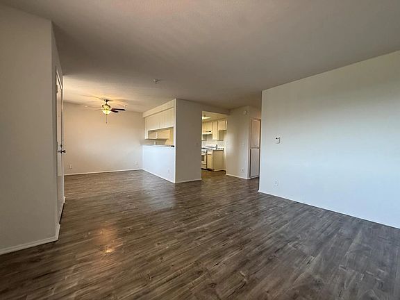 2nd image of 14020 Yukon Ave #201