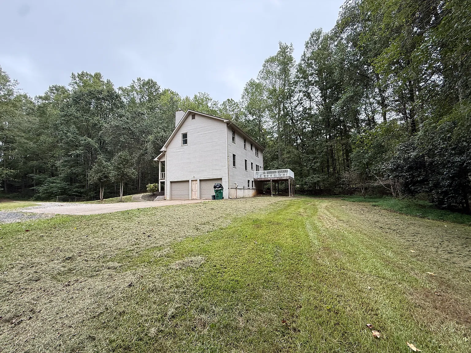 3 bed, 1760 sqft, $2,800 — Photo 4