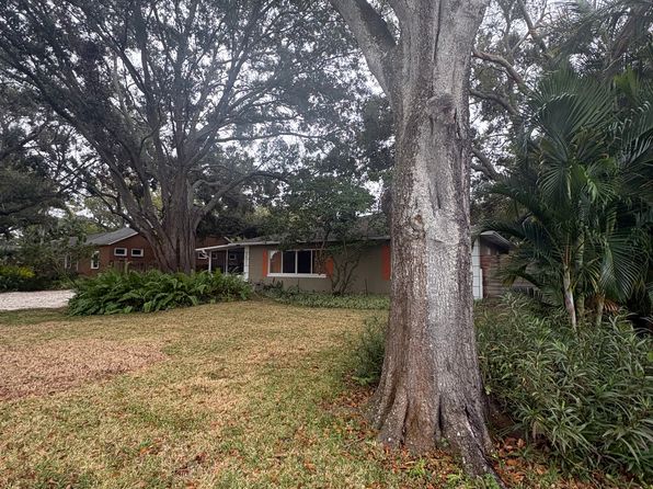 3022 Dartmouth Ave N FLOOR 2