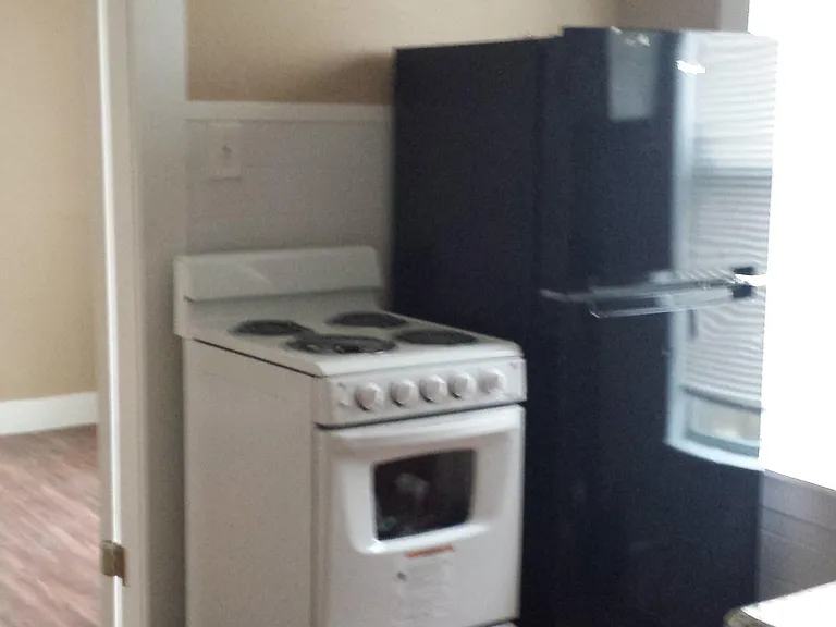 1437 Munger St #1 — Photo 5