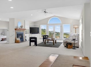 11827 Saddle Rd, Monterey, CA 93940