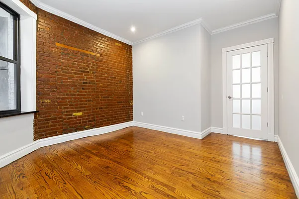 Rented by REAL New York | media 10